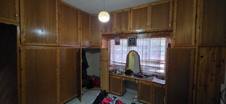 5 Bedroom Property for Sale in Elandia North West